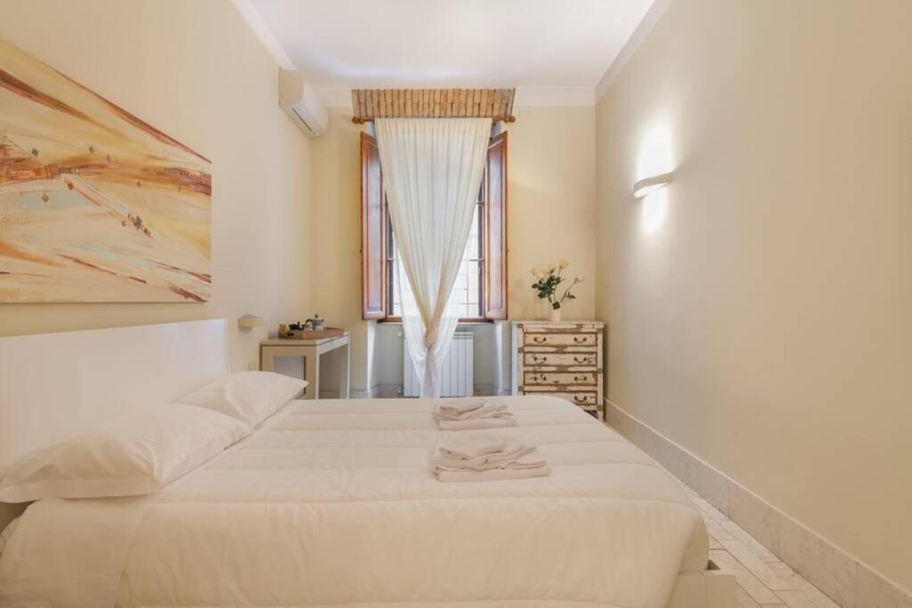 Borgo Pio - Quite And Spacious Apt 로마 외부 사진